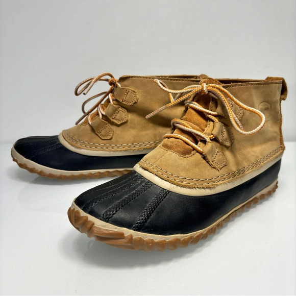 Sorel Out N About Tan Brown Nubuck Leather Rubber Waterproof Booties Size 37 - Picture 8 of 13